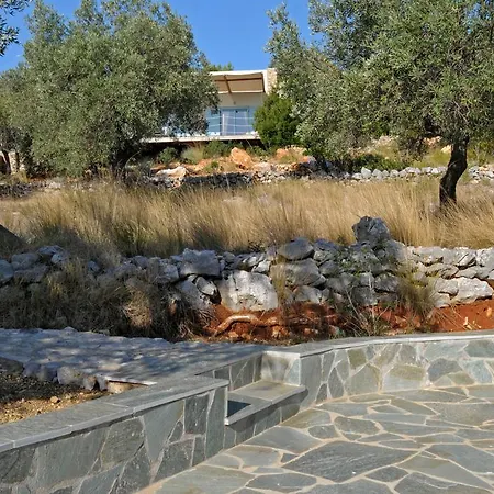 Adelphia Alónnisos