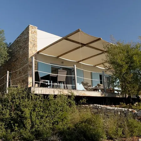 Villa Adelphia
