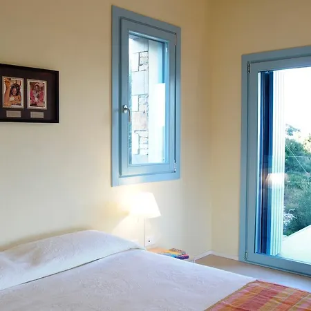 Adelphia Villa
