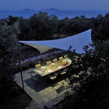 Villa Adelphia *